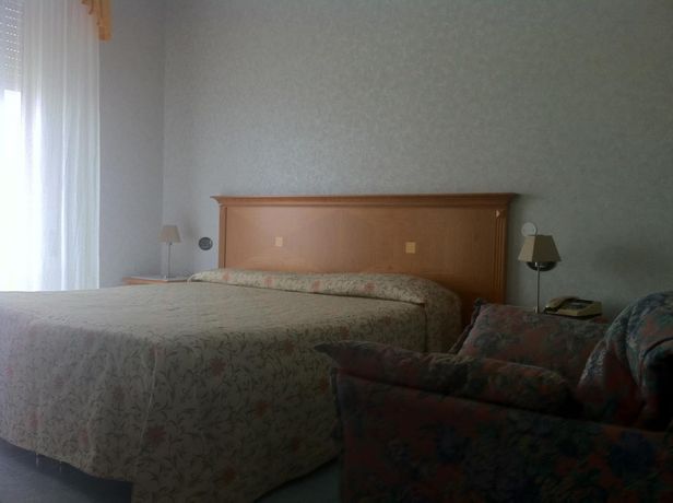 Imagen de la habitación del Hotel Ristorante Lido. Foto 14