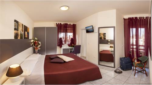 Imagen de la habitación del Hotel Ristorante Locanda Rosy. Foto 12