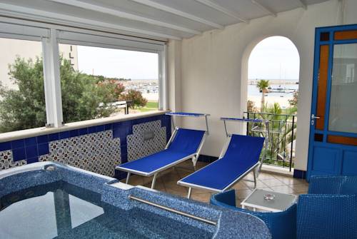 Imagen de la habitación del Hotel Ristorante Mediterraneo Faro. Foto 6