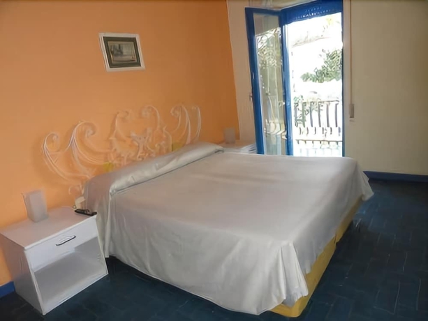 Imagen de la habitación del Hotel Ristorante Meson Feliz. Foto 7