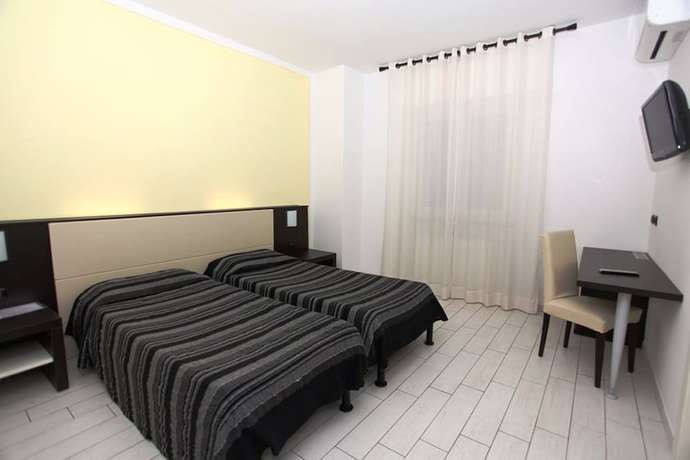 Imagen de la habitación del Hotel Ristorante Milano. Foto 2