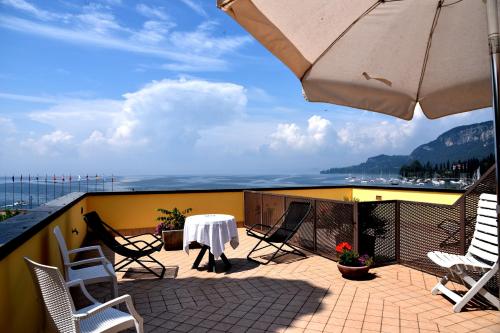 Imagen general del Hotel Ristorante Miralago, Garda. Foto 7