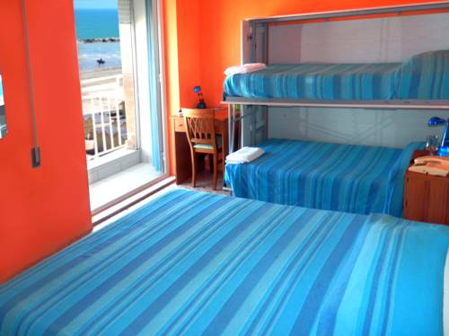 Imagen de la habitación del Hotel Ristorante Miramare. Foto 10