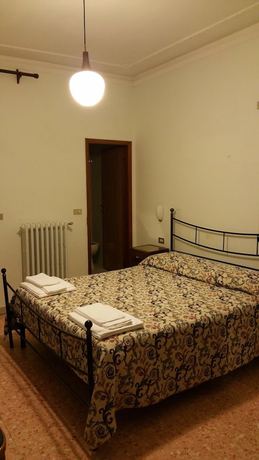Imagen de la habitación del Hotel Ristorante Miramonti. Foto 16