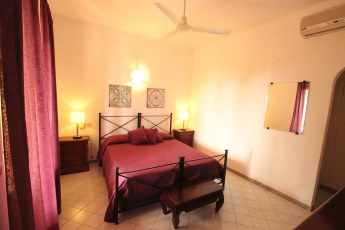 Imagen de la habitación del Hotel Ristorante O Palmo Inn. Foto 19