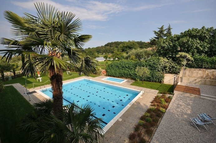Imagen de la piscina del Hotel Ristorante Panoramica. Foto 19