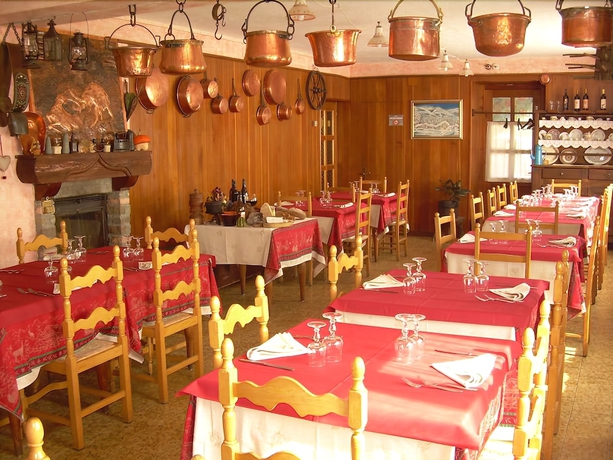 Imagen del bar/restaurante del Hotel Ristorante Paramont. Foto 3