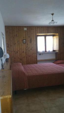 Imagen de la habitación del Hotel Ristorante Perret. Foto 6