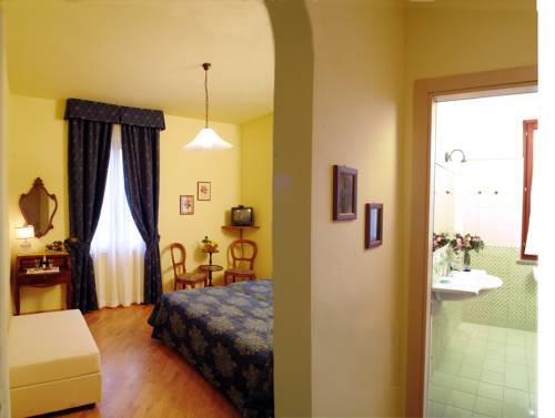 Imagen de la habitación del Hotel Ristorante Piccolo Chianti. Foto 13