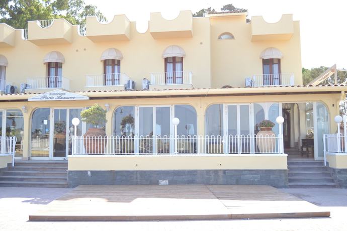 Imagen general del Hotel Ristorante Porto Azzurro. Foto 1