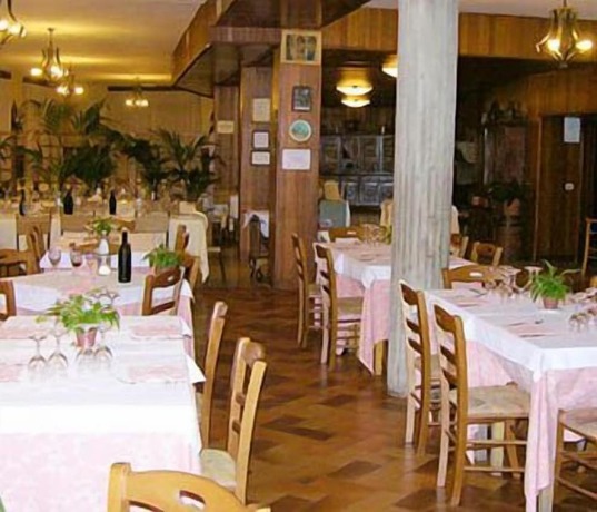 Imagen del bar/restaurante del Hotel Ristorante Portole. Foto 8