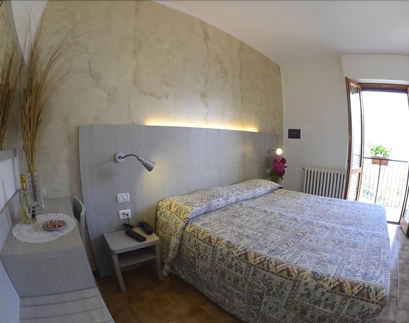 Imagen de la habitación del Hotel Ristorante Posta. Foto 10