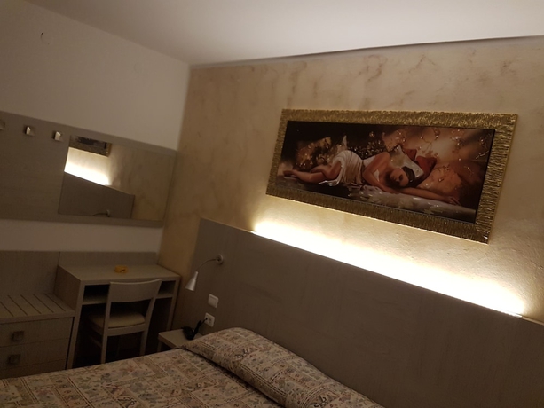 Imagen de la habitación del Hotel Ristorante Posta. Foto 12