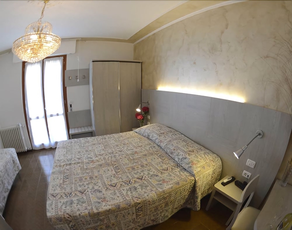 Imagen de la habitación del Hotel Ristorante Posta. Foto 14