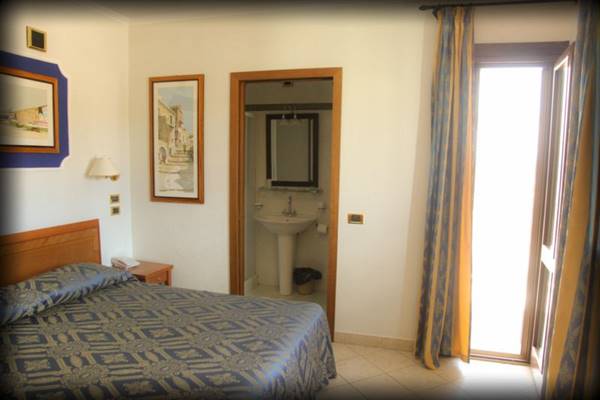 Imagen general del Hotel Ristorante Rinelli. Foto 3