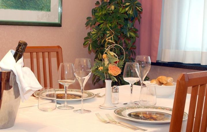 Imagen del bar/restaurante del Hotel Ristorante Sasso. Foto 2