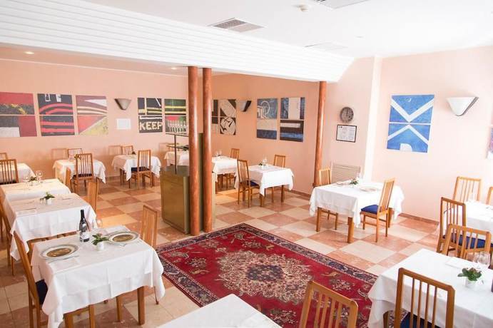 Imagen del bar/restaurante del Hotel Ristorante Sasso. Foto 6