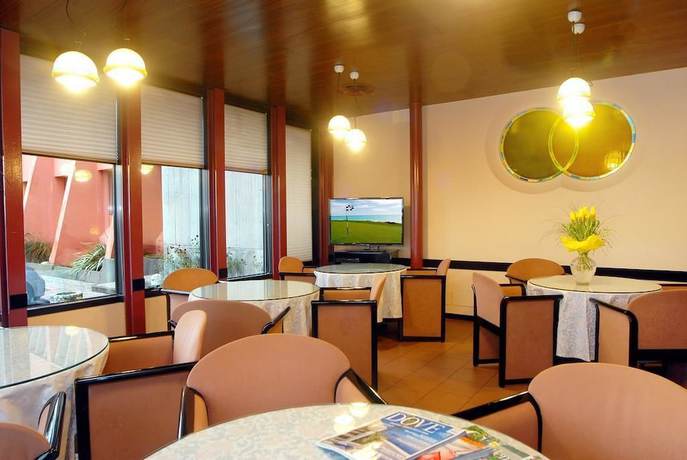 Imagen del bar/restaurante del Hotel Ristorante Sasso. Foto 8