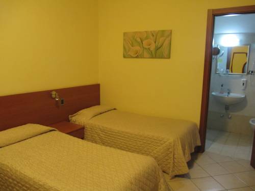 Imagen de la habitación del Hotel Ristorante Sbranetta. Foto 4