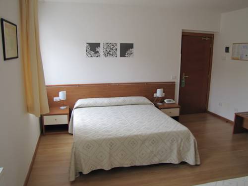 Imagen de la habitación del Hotel Ristorante Scaran&ograve;. Foto 7
