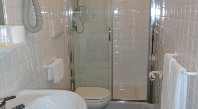 Imagen de la habitación del Hotel Ristorante Silvestrino. Foto 10