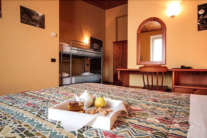 Imagen de la habitación del Hotel Ristorante Sporting Club. Foto 7