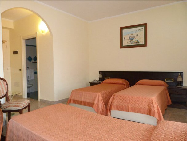 Imagen de la habitación del Hotel Ristorante Stella 2000. Foto 10