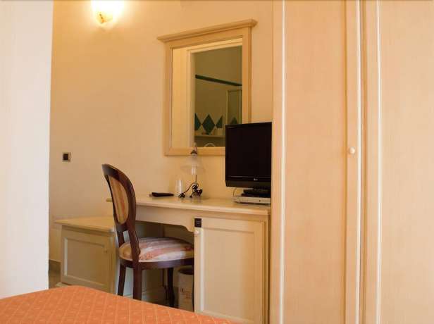 Imagen de la habitación del Hotel Ristorante Stella 2000. Foto 16