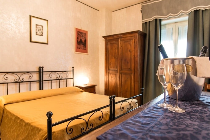 Imagen de la habitación del Hotel Ristorante Stella. Foto 15