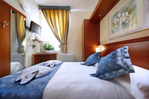 Imagen de la habitación del Hotel Ristorante Toscana. Foto 10