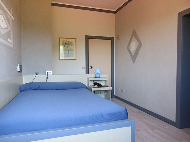 Imagen de la habitación del Hotel Ristorante Tre Galletti. Foto 9