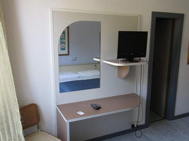 Imagen de la habitación del Hotel Ristorante Tre Galletti. Foto 17