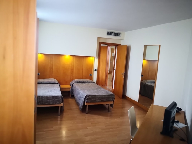 Imagen de la habitación del Hotel Ristorante Trendy. Foto 3
