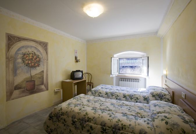 Imagen de la habitación del Hotel Ristorante Turchino. Foto 18