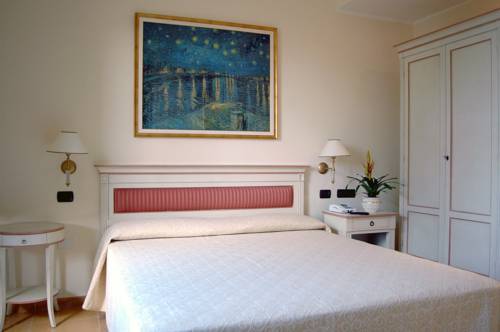 Imagen de la habitación del Hotel Ristorante Vecchia Vibo. Foto 5