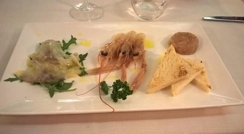 Imagen del bar/restaurante del Hotel Ristorante Villa Monica. Foto 8