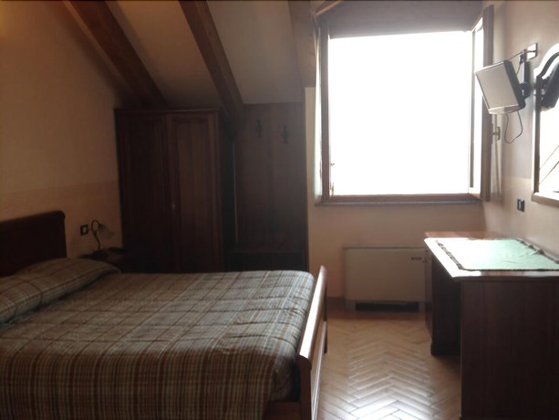 Imagen de la habitación del Hotel Ristorante da Giovanni. Foto 16