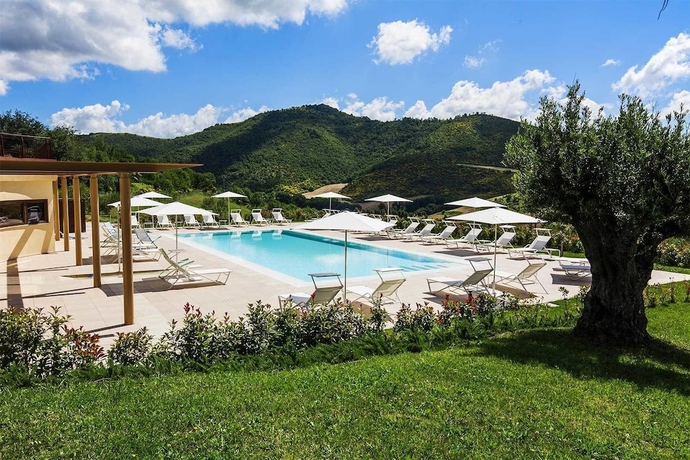 Imagen de la piscina del Hotel Ristoro Appennino. Foto 15