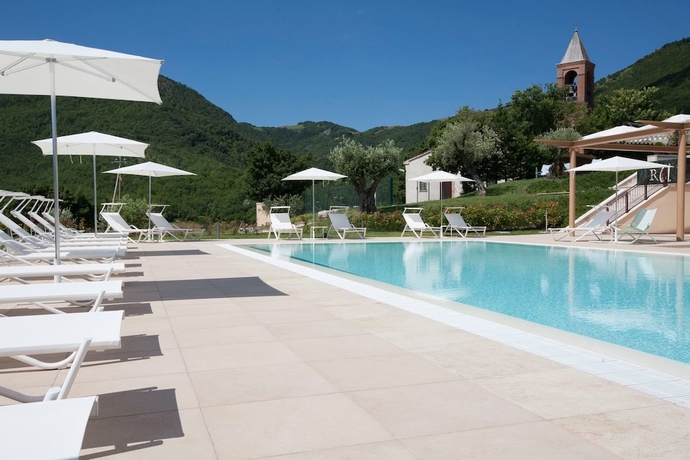 Imagen de la piscina del Hotel Ristoro Appennino. Foto 17
