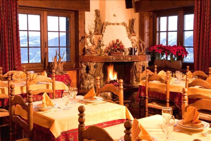 Imagen del bar/restaurante del Hotel Ristoro Vagneur. Foto 3