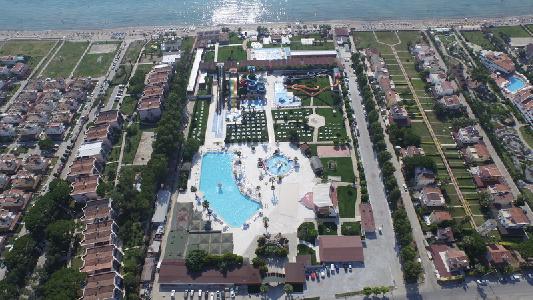 Imagen general del Hotel Risus Beach Resort. Foto 1