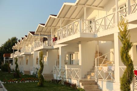 Imagen general del Hotel Risus Beach Resort. Foto 2