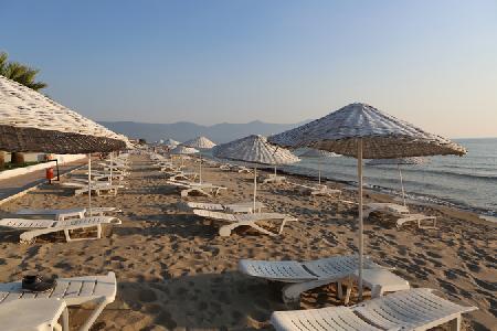 Imagen de la habitación del Hotel Risus Beach Resort. Foto 6