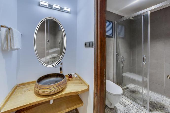 Imagen de la habitación del Hotel Risus Garden Marina. Foto 7