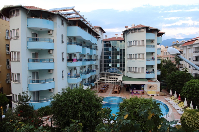 Imagen general del Hotel Risus Suit. Foto 5