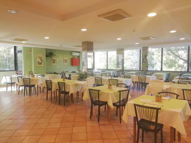 Imagen del bar/restaurante del Hotel Rita, Cervia. Foto 6