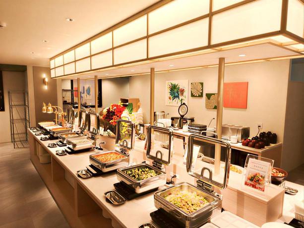 Imagen del bar/restaurante del Hotel Rita Namba. Foto 3