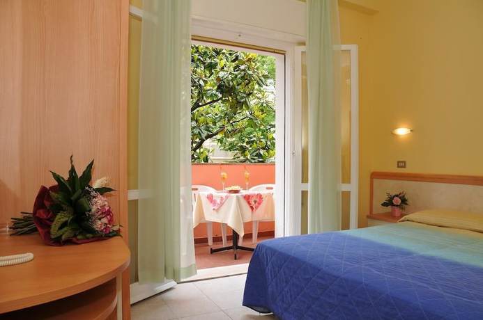 Imagen de la habitación del Hotel Rita, Riccione. Foto 15
