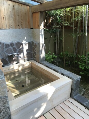 Imagen de la habitación del Hotel Ritouen. Foto 18