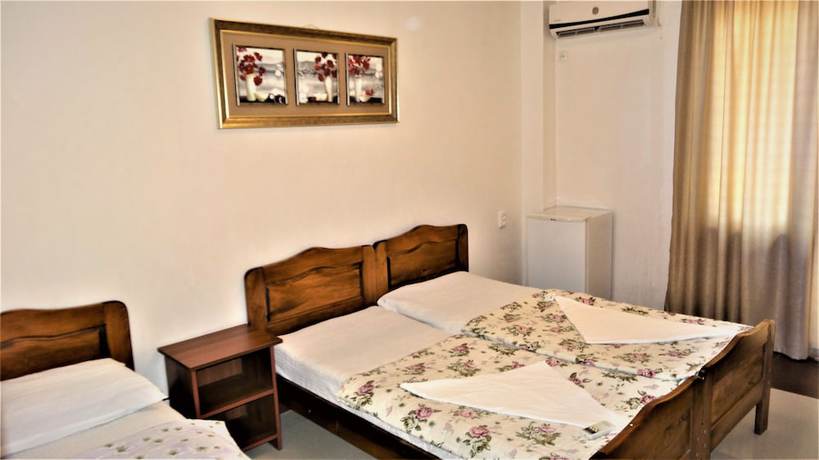 Imagen de la habitación del Hotel Ritsa. Foto 9